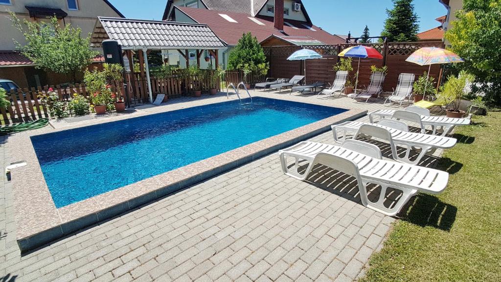 Gallery image of Edit Apartments - Biró Tours Nr 8 in Vonyarcvashegy