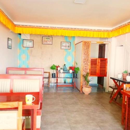 Posezení v ubytování The Yakha Retreat