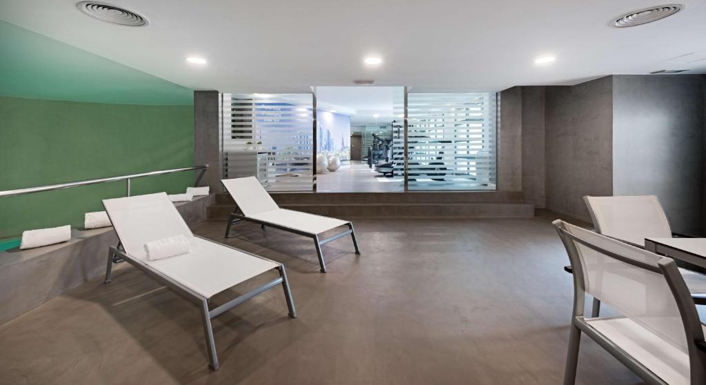 NH Valencia Las Artes - Resim 25