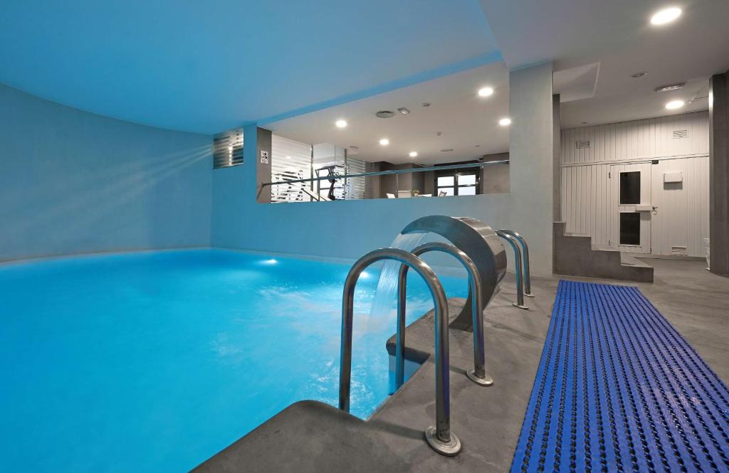 NH Valencia Las Artes - Resim 44