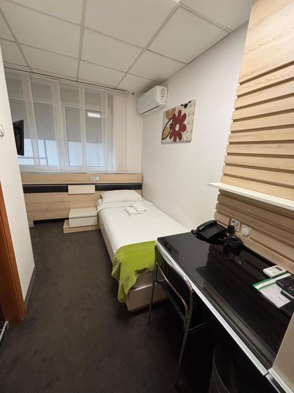 Garni Hotel Consul - Resim 15