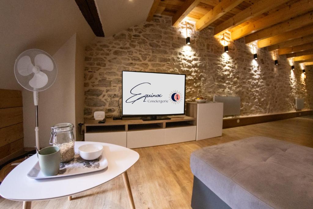 Χώρος καθιστικού στο Ti kaz zaza - Centre historique - Wifi - Local vélos privé
