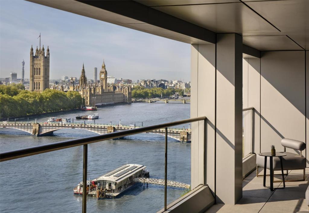 Park Plaza London Riverbank - Resim 4