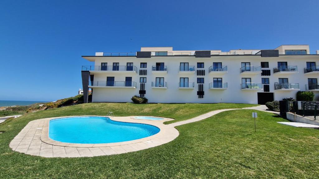 Bazén v ubytování Apartment Melodia do Mar nebo v jeho okolí