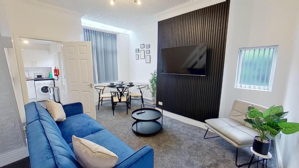 Η κουζίνα ή μικρή κουζίνα στο 2BR-NearCityCentre-WiFi-Parking-Garden