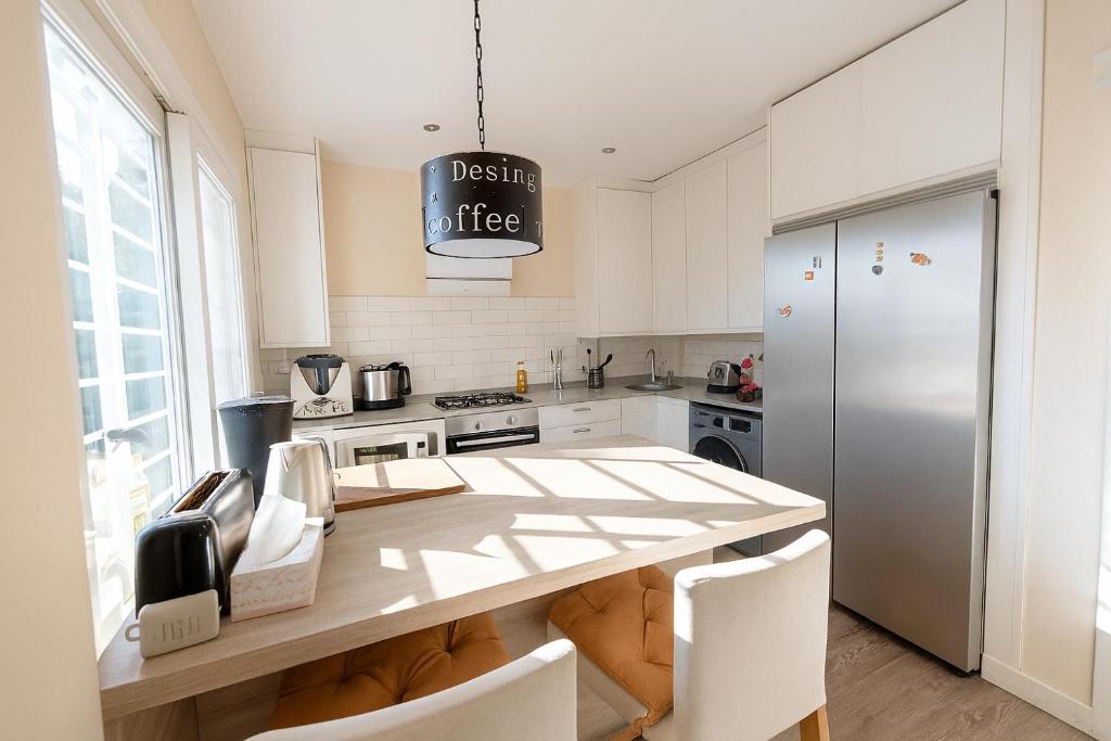 Victors Rooms - Habitaciones Privadas en mi Acogedor Chalet - 18