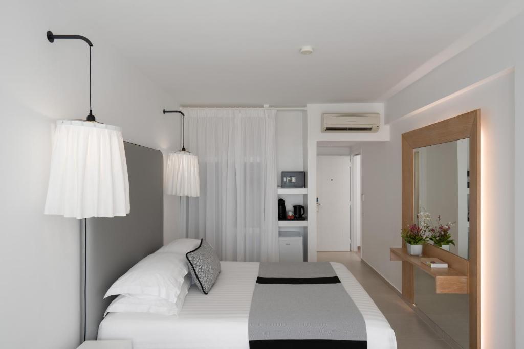 Aressana Spa Hotel & Suites - Small Luxury Hotels of the World - 2