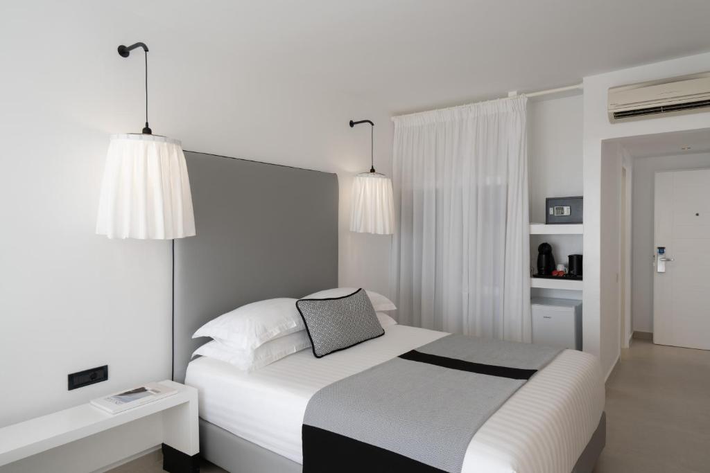 Aressana Spa Hotel & Suites - Small Luxury Hotels of the World - 4