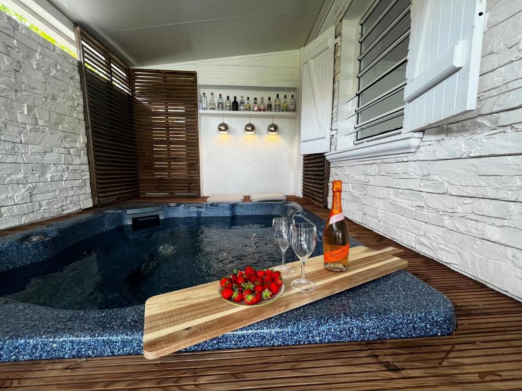 Ảnh trong thư viện ảnh của Villa avec piscine et jacuzzi - Idéal famille et détente ở Schœlcher