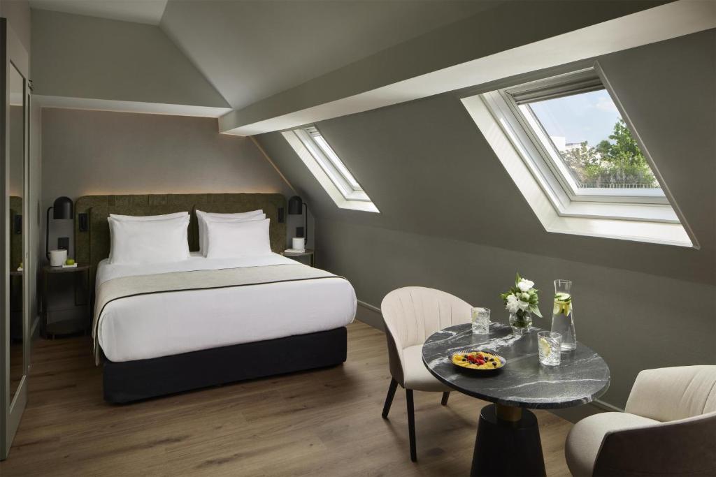 NH Collection Paris Ponthieu Champs-Élysées - Resim 16