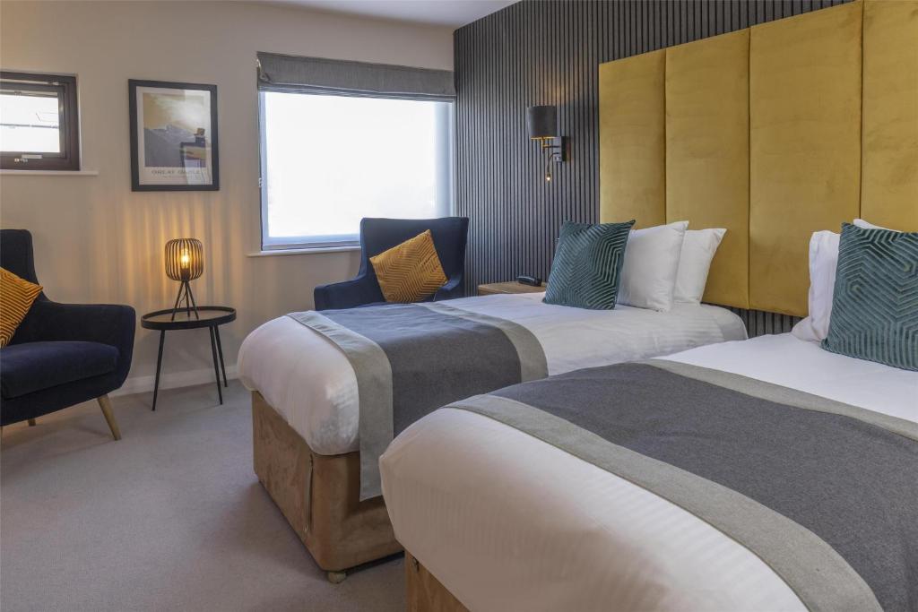 Crooklands Hotel - 