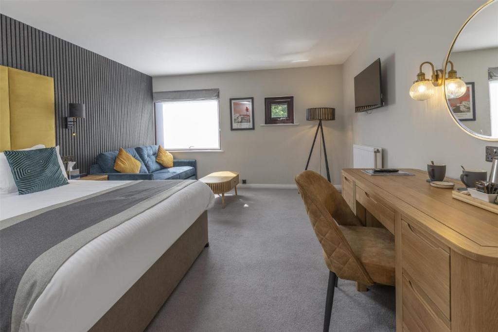 Crooklands Hotel - 