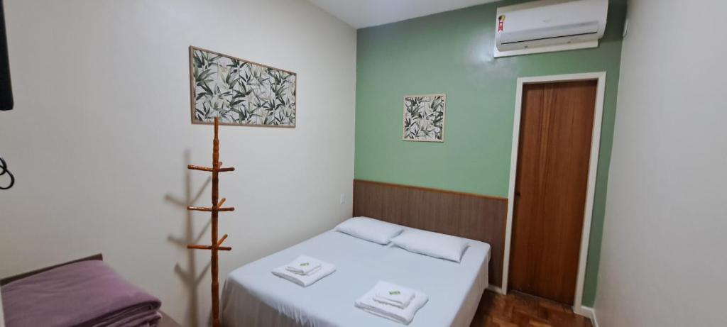 Hotel Orleans - Quarto Duplo Econômico Sem Janela