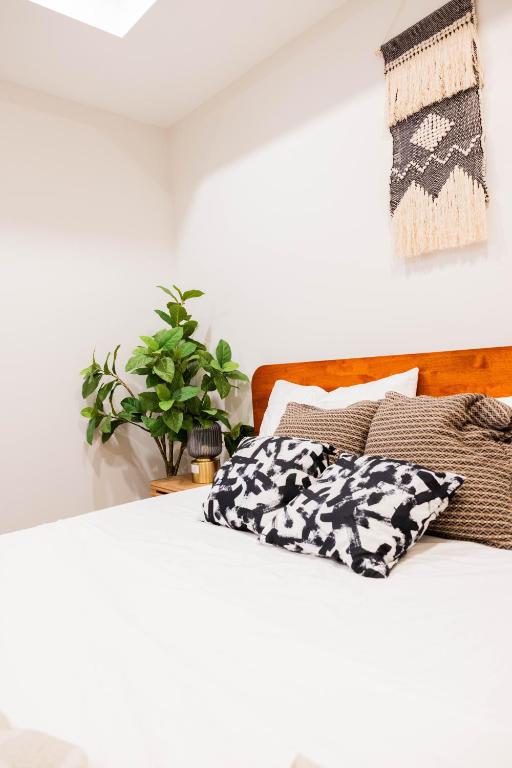 Joynest Place photo