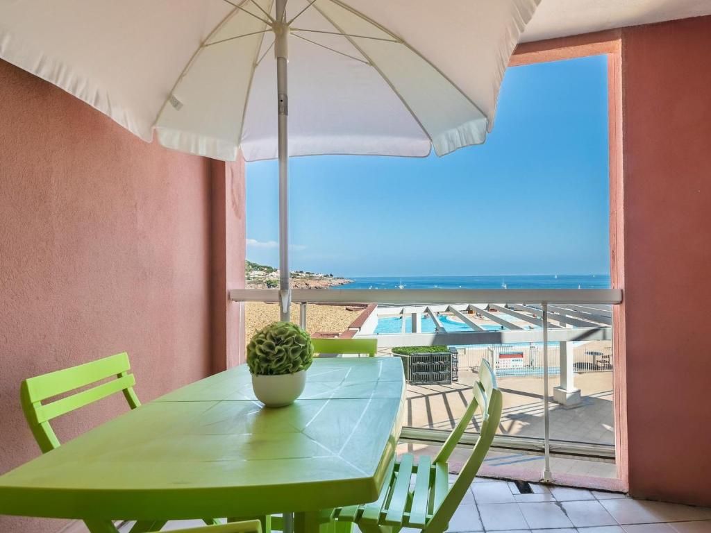 Studio climatisé face mer avec parking, Sète - FR-1-472A-321