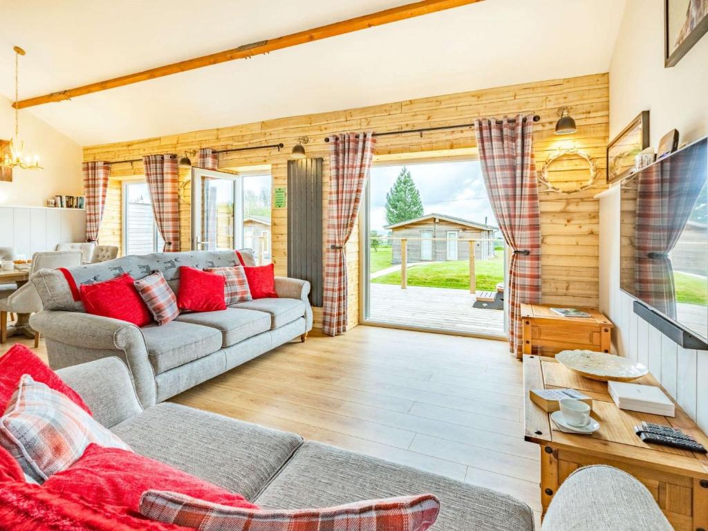 Μια τηλεόραση ή/και κέντρο ψυχαγωγίας στο 1 Bed in Sherborne 87916