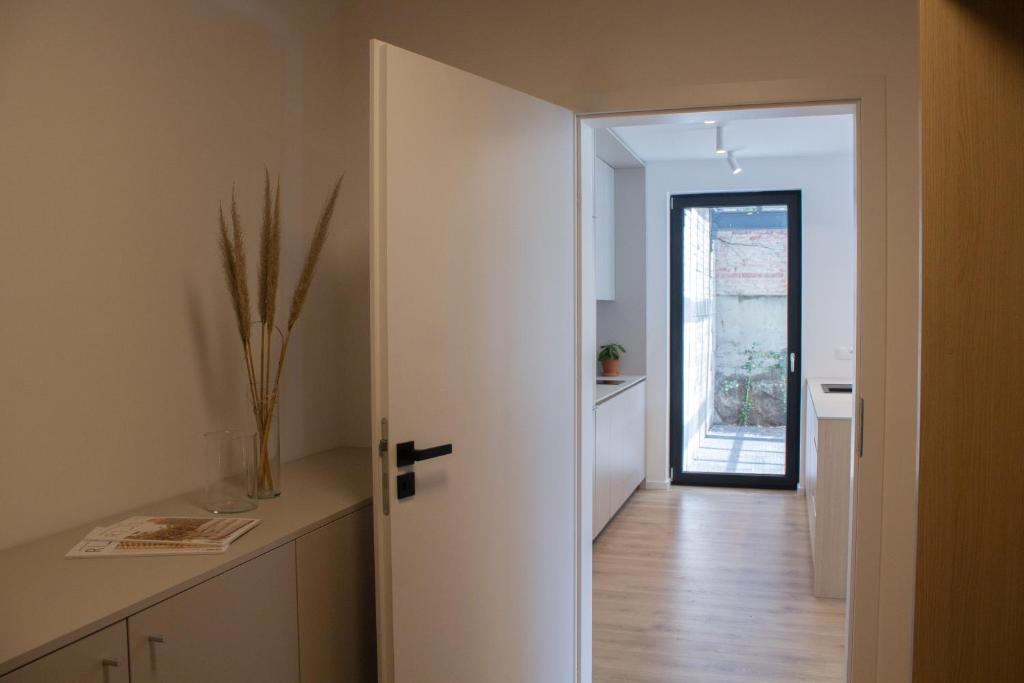 Hotel Taxis Bratislava - Suites - Resim 12