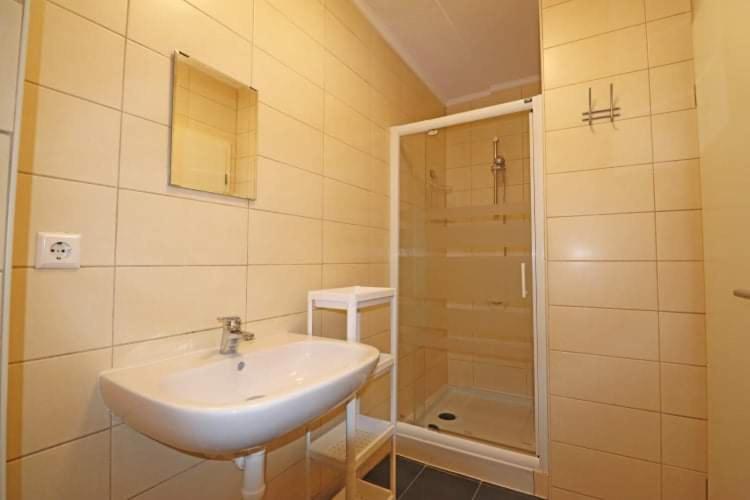 Luxembourg Tram Station Rooms - Resim 16