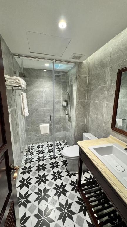 Champa Palace Hotel - Deluxe Double Room