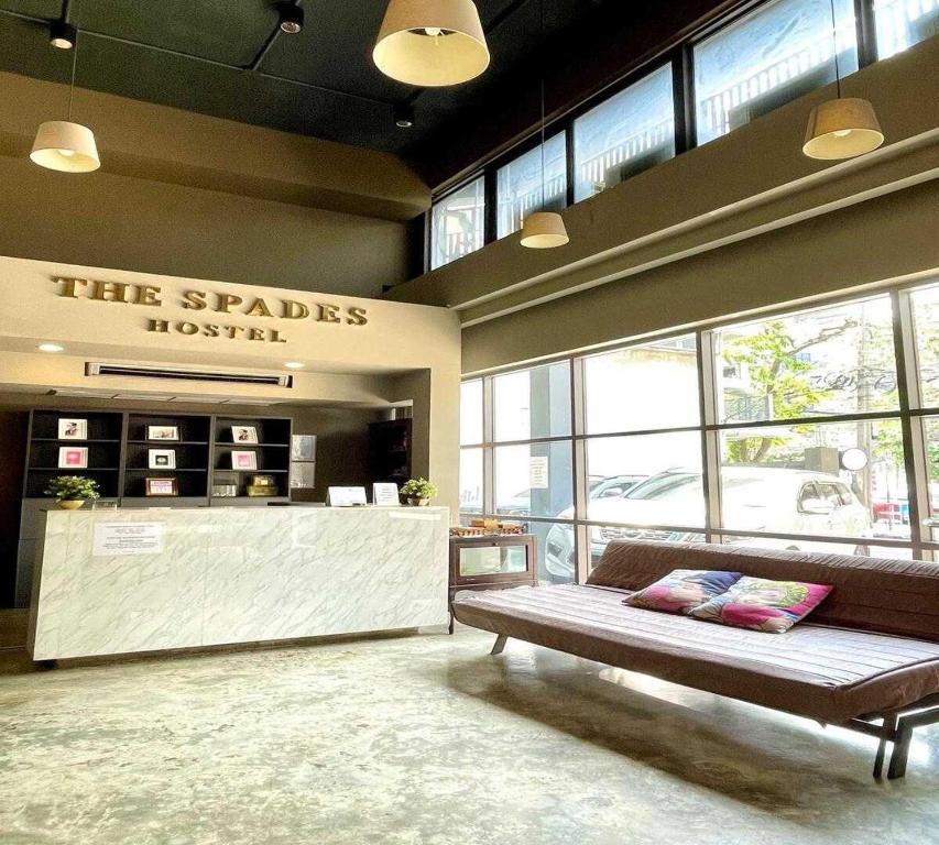 Dancenter The Spades Hostel - Resim 9