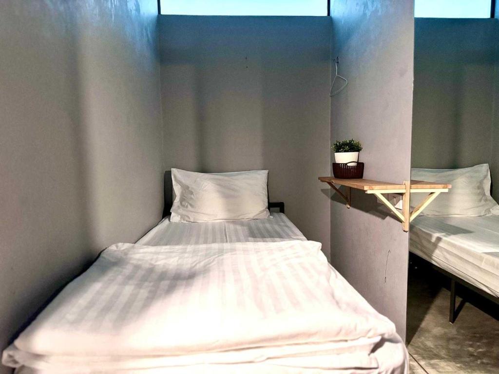 Dancenter The Spades Hostel - Resim 23