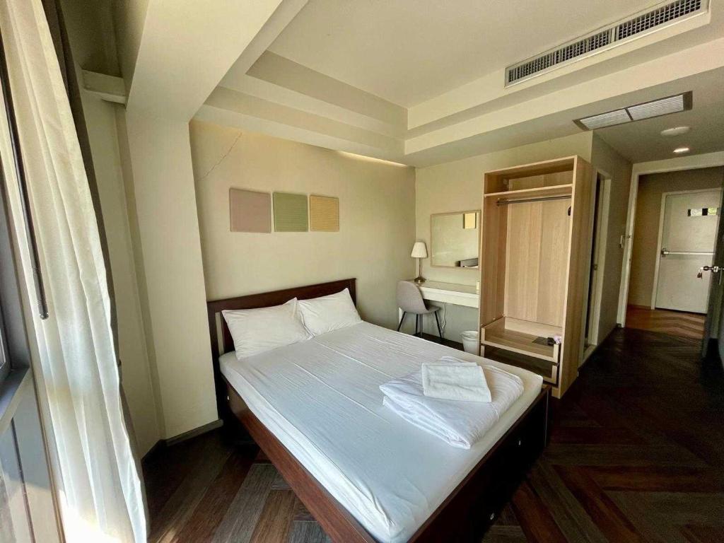 Dancenter The Spades Hostel - Resim 21