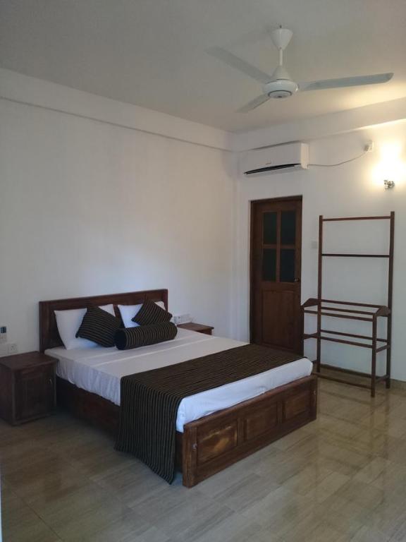 Isanka Lion Lodge - 1