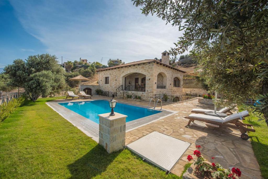 Πισίνα στο ή κοντά στο Villa Liljana