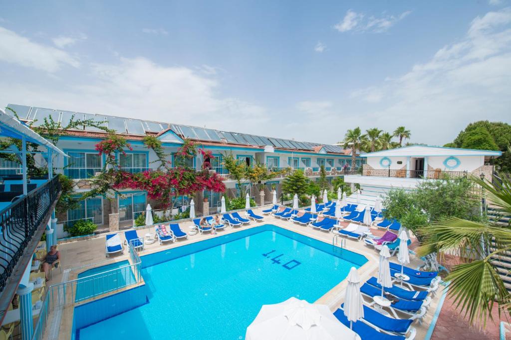 Bazén v ubytování Sunberk Hotel nebo v jeho okolí