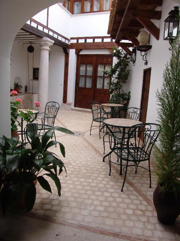 Apartamentos La Columna, Chinchón – Updated 2022 Prices