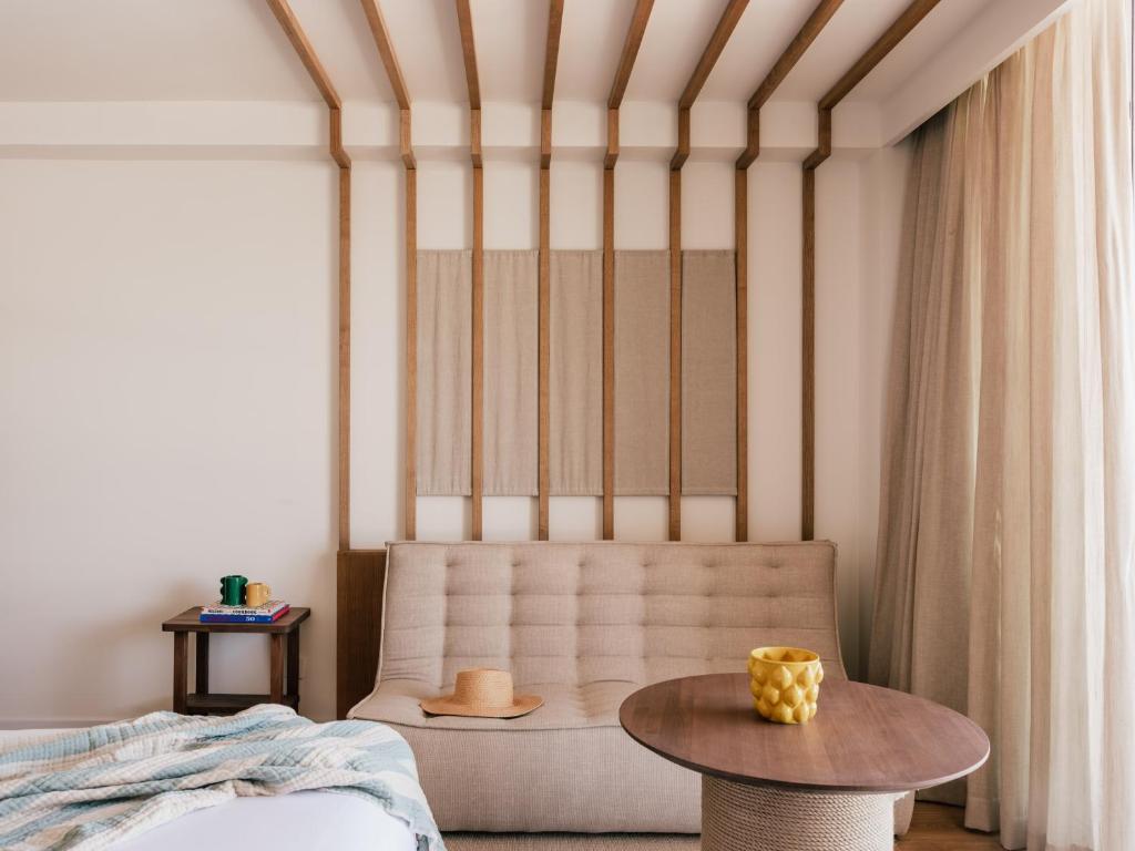 
Extra ME + Junior Suite
