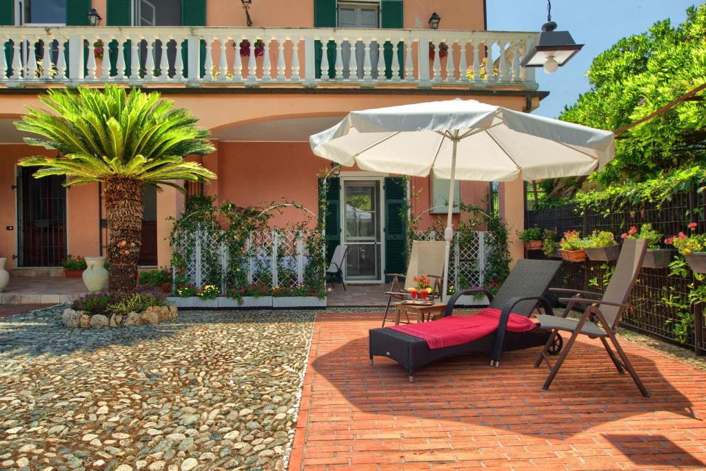 Κήπος έξω από το Appartamento in villa nobiliare vicino ciclabile con Ac e patio esterno