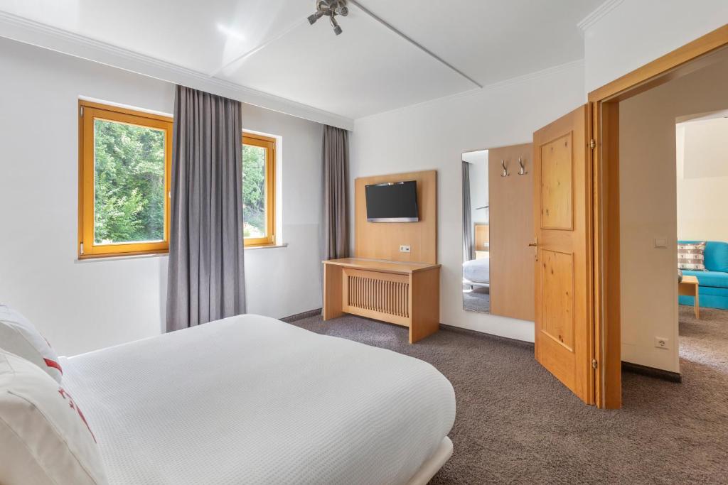 Alpine Club Resort - 15