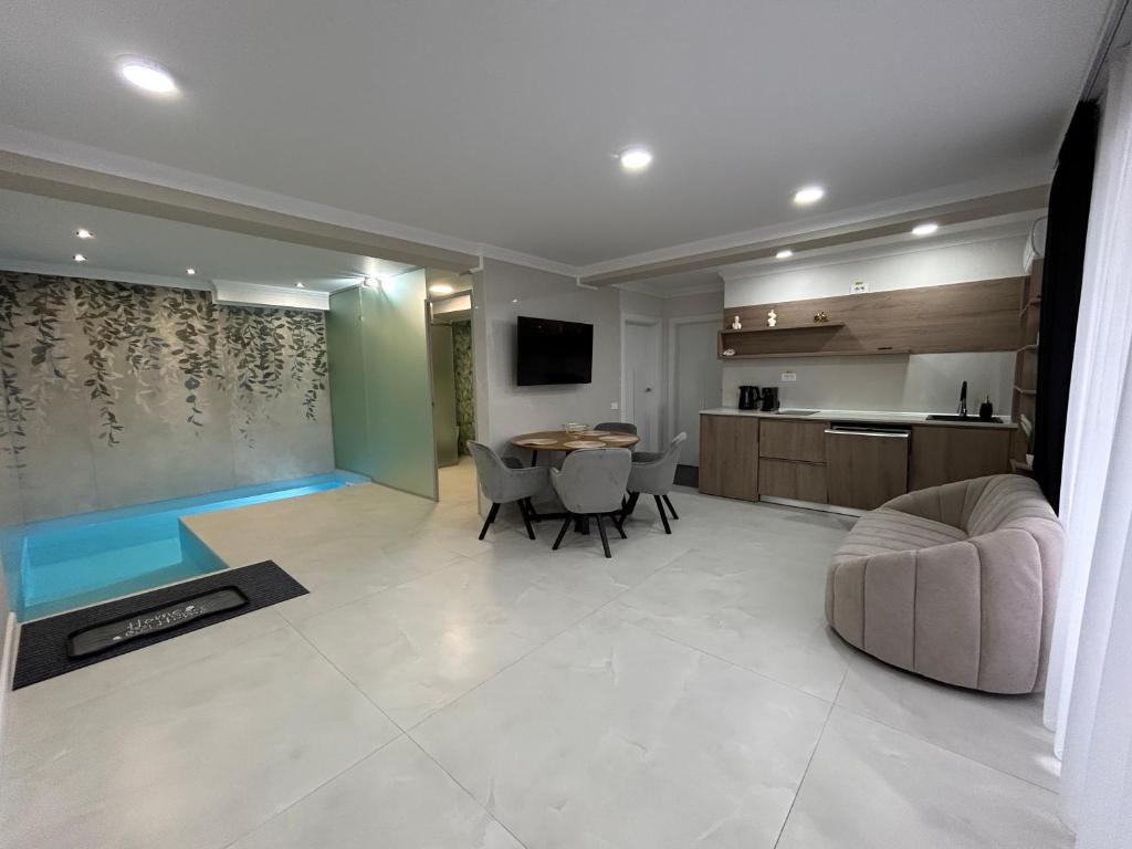 TV/trung tâm giải trí tại Risa Apartments