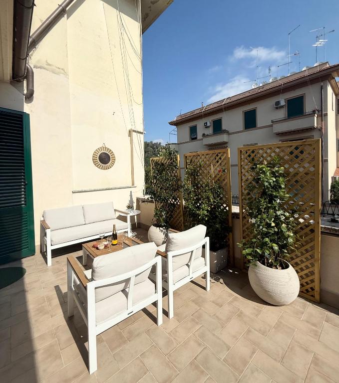 Bright Apt with Private Terrace near the Vatican - Casa Vacanze Romane