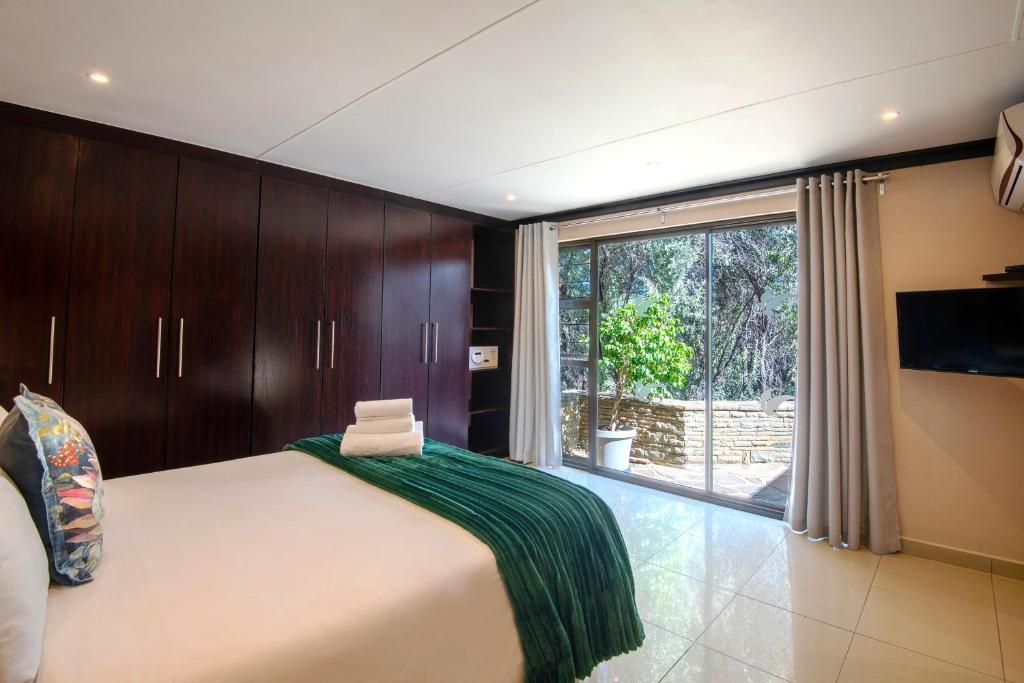 Arebbusch Travel Lodge - Villa Mit Drei Schlafzimmern