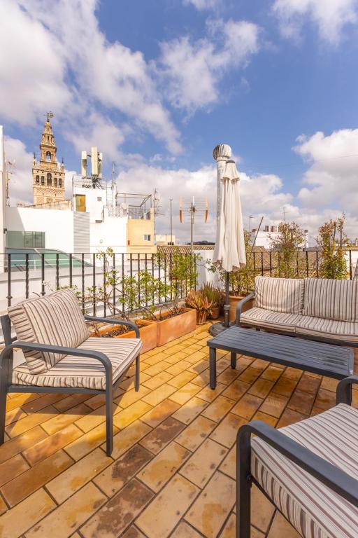 Abades Giralda Deluxe by Valcambre
