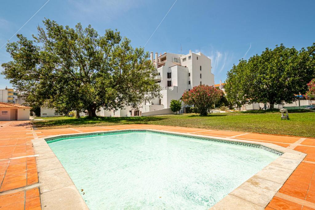 BeGuest Oura Vilanova Apartment