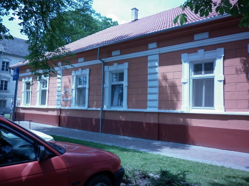 Budova, kde se apartmán nachází