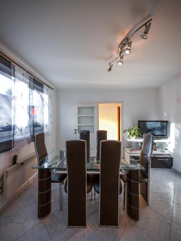 Posedenie v ubytovaní Guest House Slavica