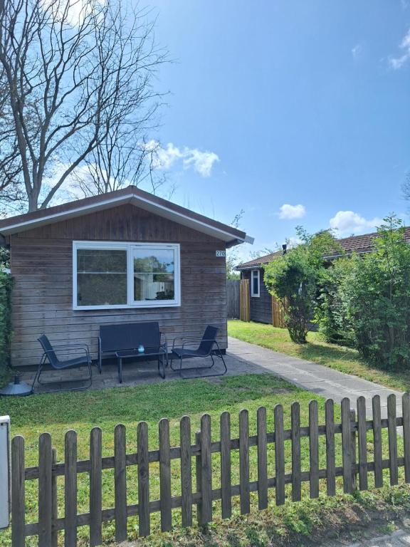 Bangunan di mana terletaknya rumah percutian