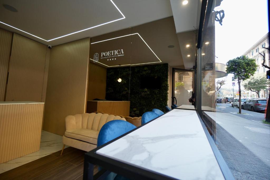POETICA BOUTIQUE SKY HOTEL - Resim 3