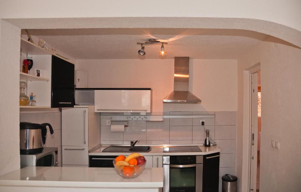 Kuchyňa alebo kuchynka v ubytovaní Guest House Slavica