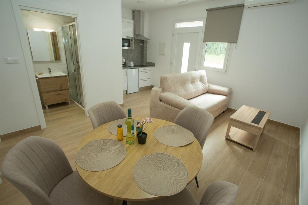 Η κουζίνα ή μικρή κουζίνα στο Apartamentos Turísticos El Cholo