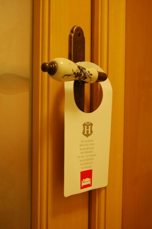 Bucharest Boutique Accommodation by Hotels - Resim 12