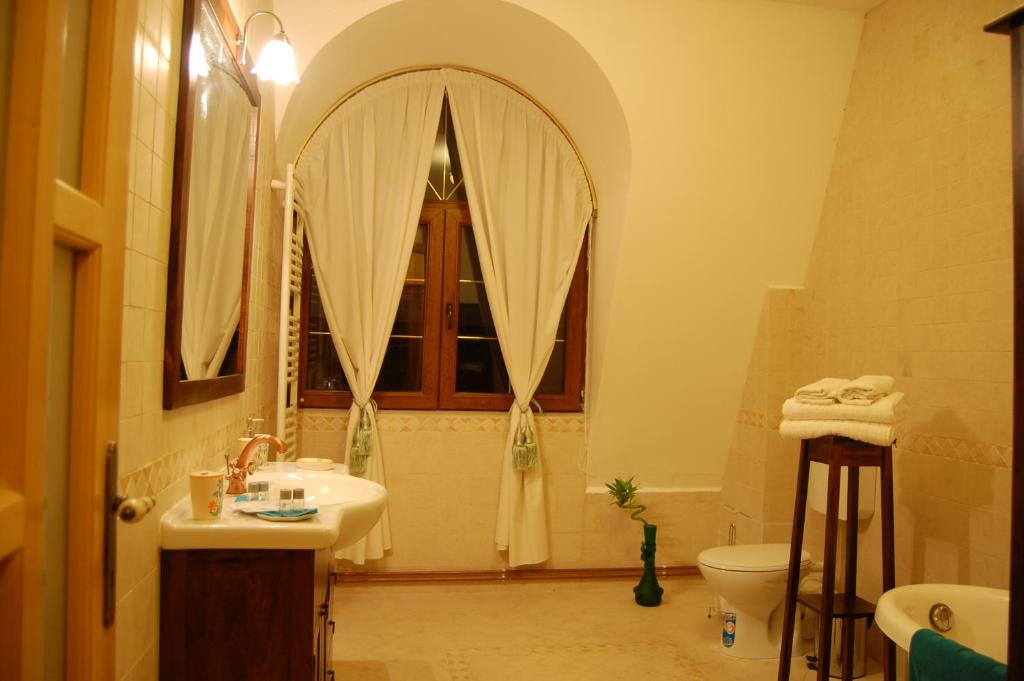 Bucharest Boutique Accommodation by Hotels - Resim 3