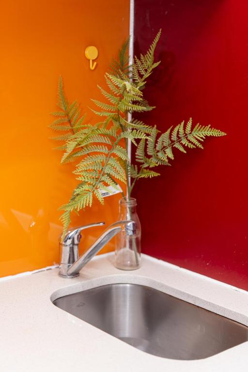 Melbourne Studio Apartments Hotel - 138 Elgin Carlton - Resim 25