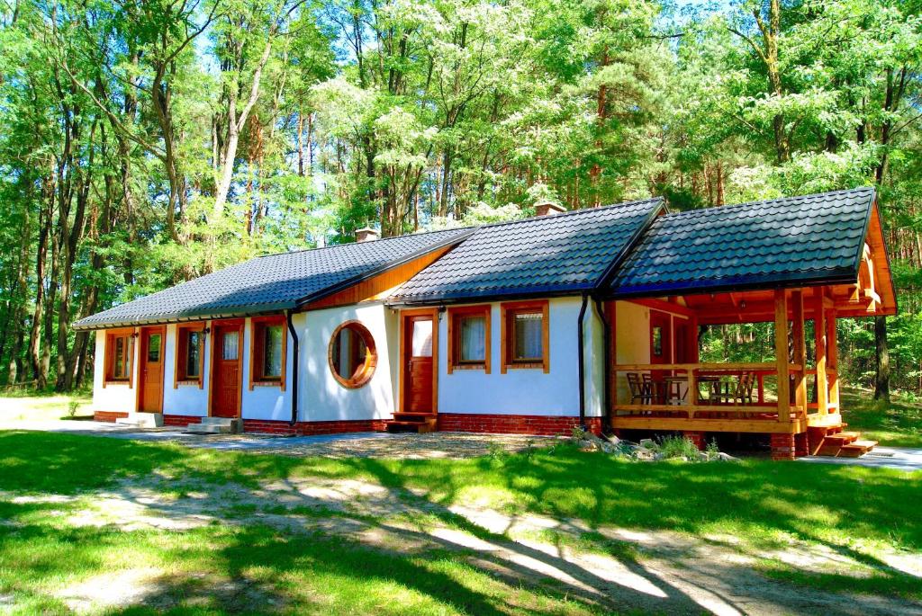 3pokoje - Domek lub Pokój pod lasem na odludziu, jacuzzi, sauna, kominek, Roztocze - Habitación King