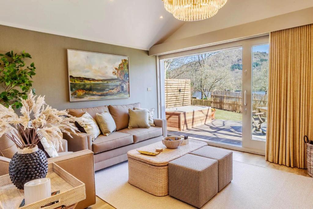 Lakeside Hotel and Spa - 