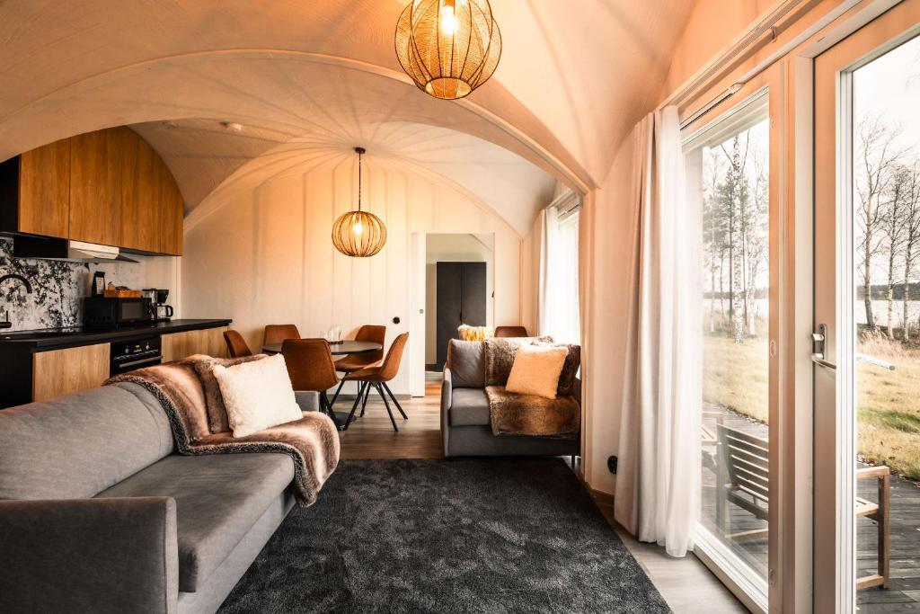 Apukka Resort - Apukka Lakeview Suite